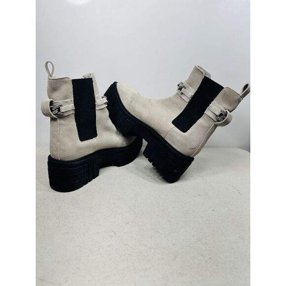 Karl Lagerfeld Riza Chain Chelsea Boots Women’s Booties 6.5 - Picture 5 of 7